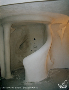 Eingeputzte Gitterform